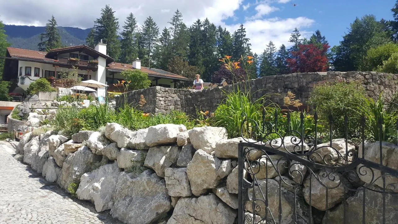 Alpenchalet Zum Jeremia Grainau 0*,  Duitsland